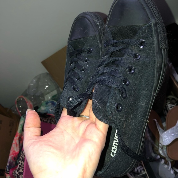 Mens black converse all stars - Picture 2 of 2